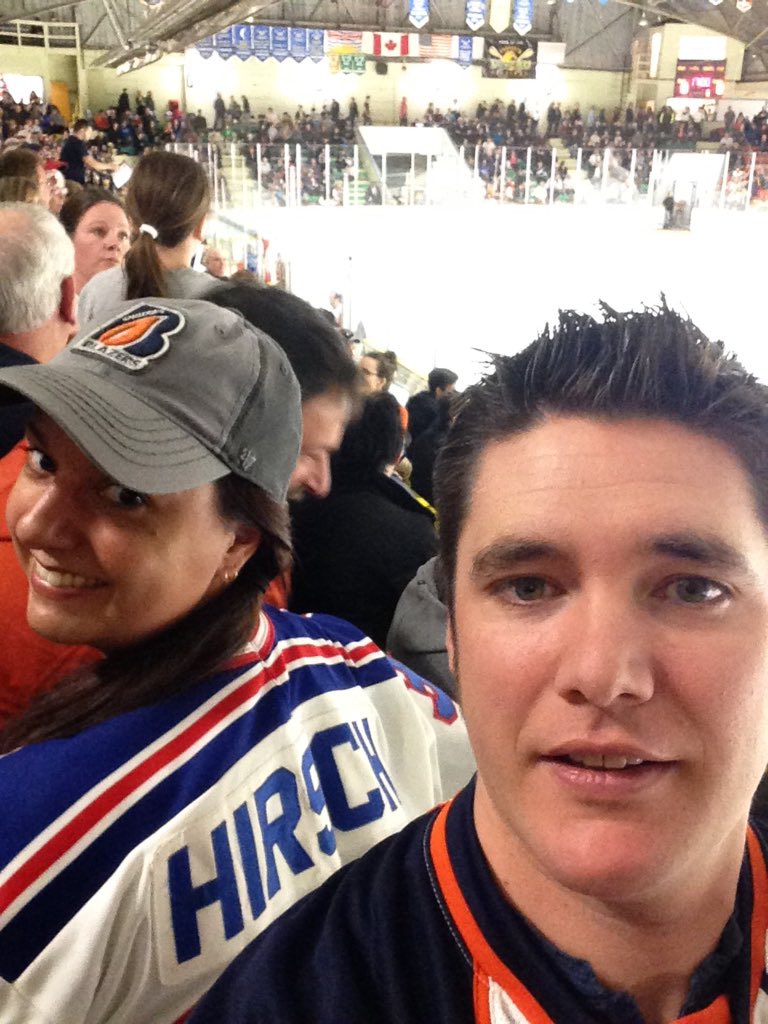 glenfarrow's tweet photo. @blazerhockey @CoreyHirsch #sunpeaksseatselfie #mayhematmemorial #1992 https://t.co/e9WXiqhXM3