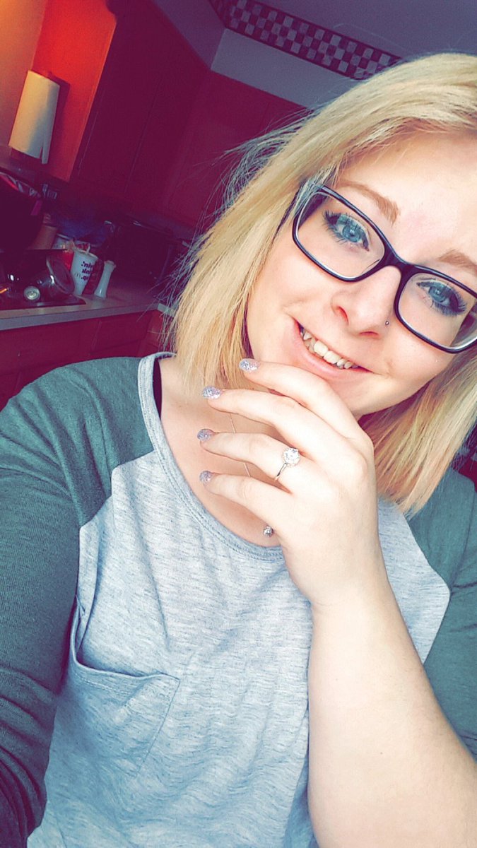 OhioBaddies's tweet photo. Wow follow @emilylmace 😍 https://t.co/NdDyF1SmdQ