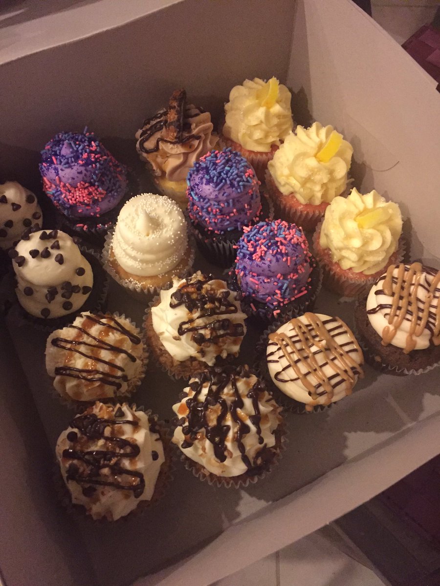 JCHSDWTS's tweet photo. There's way more where that came from! Tomorrow's concession will feature Gigi's cupcakes for only $2 a pop! https://t.co/kriKYrhMaL