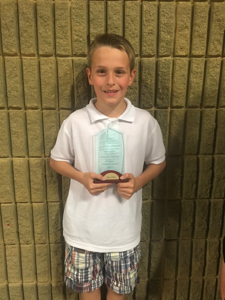 KBMissLarson's tweet photo. My buddy Jaxon received the "Meeting the Challenge" HOPE award tonight! So proud of you! @KBElementary https://t.co/NMwnWbVoOD