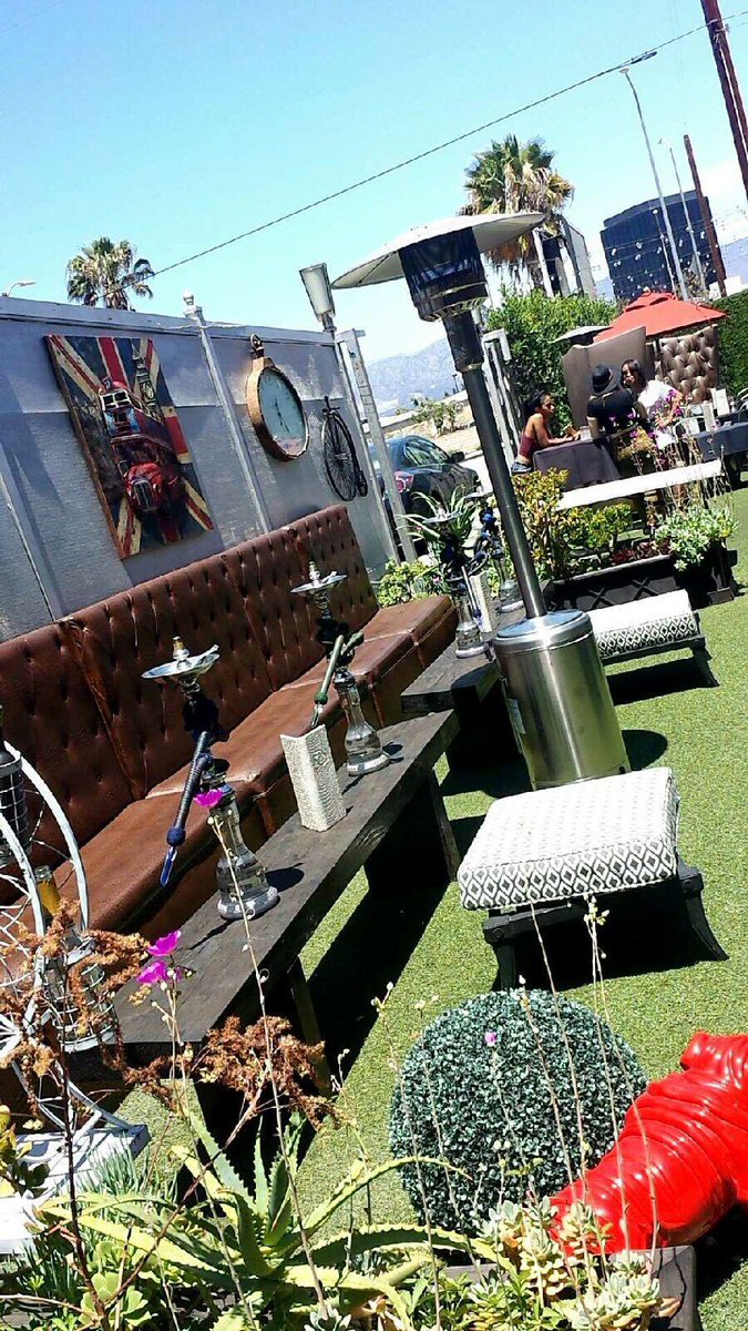 socalhookahs's tweet photo. 😍💯🙌🏽 #socalhookahs #catering #wedding#cuppa #hookah #chillscenes #heater #thegirls #hookahandchill #OrangeCounty https://t.co/iLuT4ZE0W1
