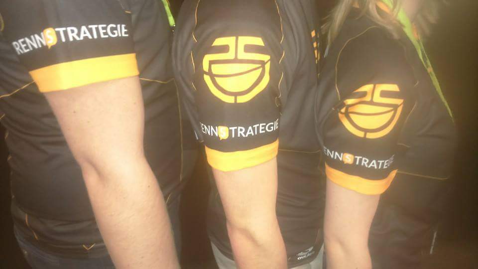 28Slash's tweet photo. Venez suivre notre partenaire @RennStrategie qui s'évertue à développer le "Ensemble rêvons e-sport !" https://t.co/xnCE8XLsqL