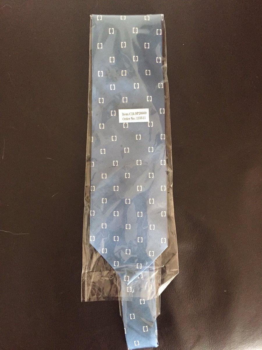 GlynRJones's tweet photo. #LeavingNotes No 2
Corporate tie not the most exciting gift, but it was very boldly wrapped in #Sprint16 live blog. https://t.co/OEa66uJdj8