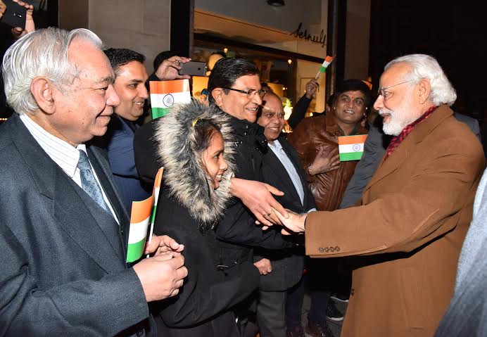 TimesNow's tweet photo. PM Narendra Modi being welcomed by people of Indian community, on his arrival at Brussels, Belgium #ModiInBrussels https://t.co/PAvKAp3QT4