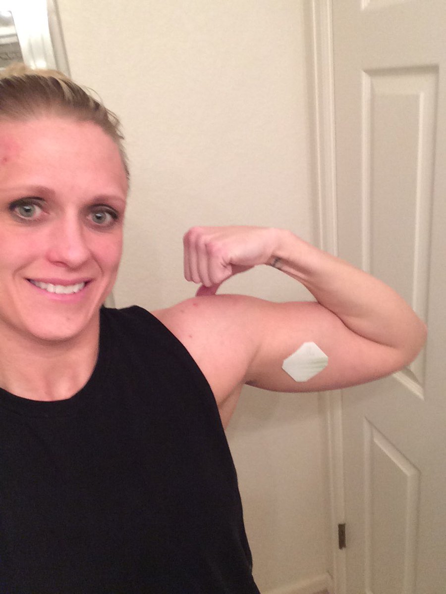 Jade_quietriot's tweet photo. Thriving all day with the DFT patch! 💪🏻 #Thrive #DFTpatch #thriveexperience #quietriot @jaymehubbart https://t.co/kSXultN1pw