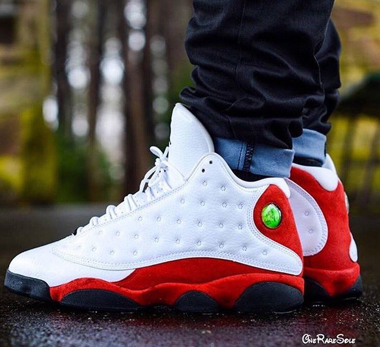 SneakerPics23's tweet photo. Cherry 13's https://t.co/wt81rQ3mkY
