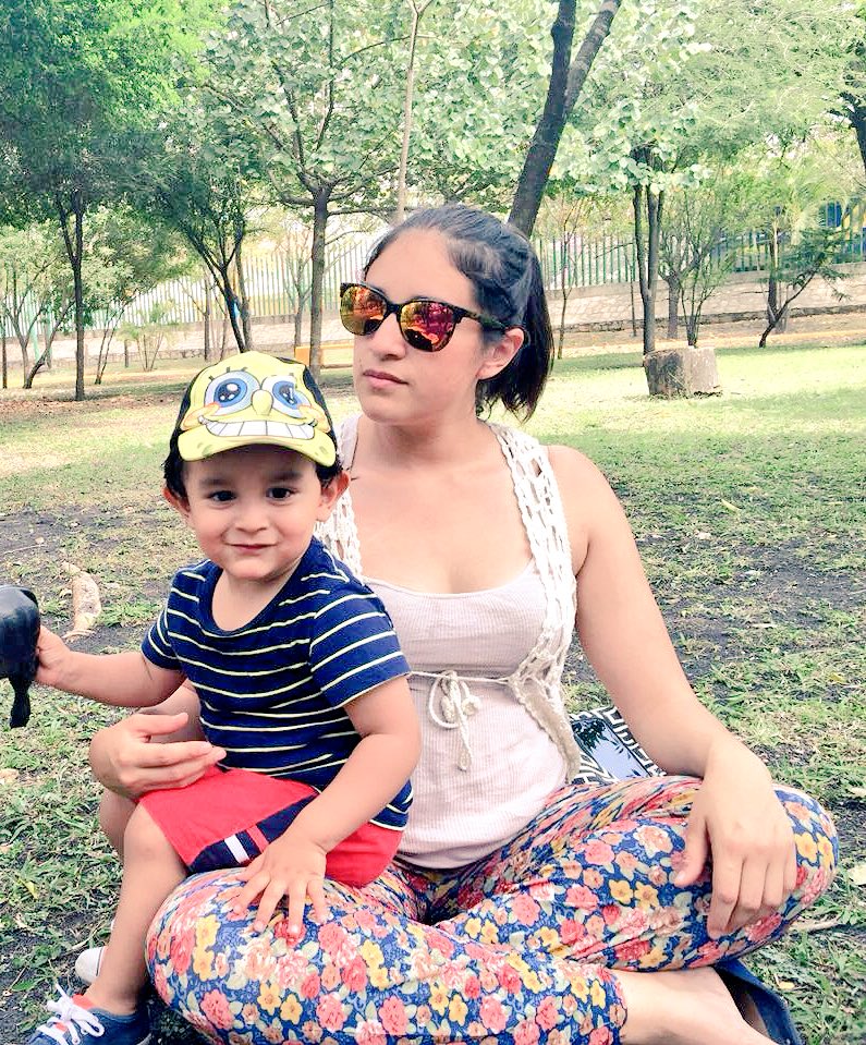 kandesita's tweet photo. Así la vida de este lado del camino! #sabrosona #simpleyfeliz https://t.co/aVsaCiL3ox