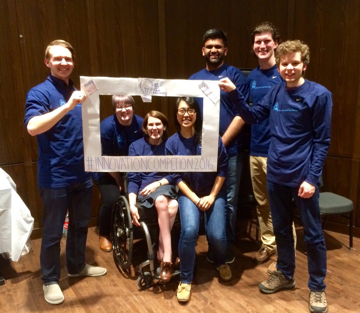 CharlenePLeung's tweet photo. Thankful for an inspiring night working w/ambassadors for accessibility &amp; inclusivity #innovationchallenge2016 https://t.co/LgRcVVjXU8