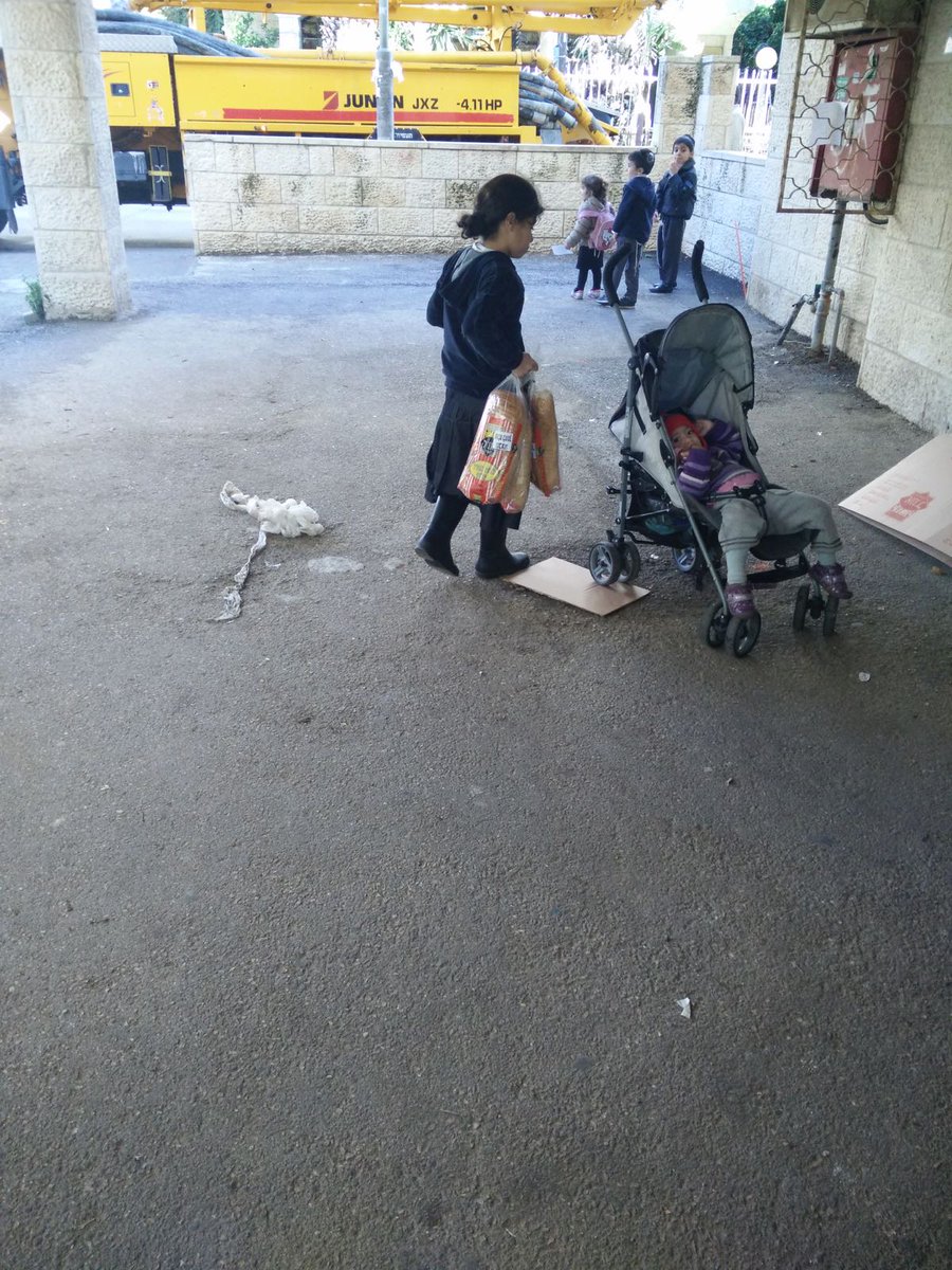 breadforisrael's tweet photo. 2500 children in Nachlaot have bread to eat today, thanks to @AlainRBibo #feedisrael #israel https://t.co/Jj3zcVDF8C