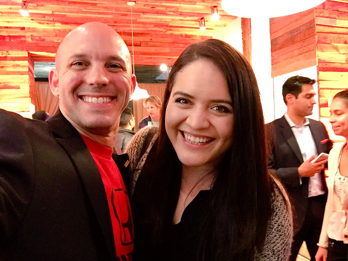 shironell's tweet photo. Had fun at the #HT3Kickoff tonight with @Honda, @Thrillist, @JackThreads. Can't wait to rock my #HondaCivic kicks! https://t.co/Ra4hfsyNMP