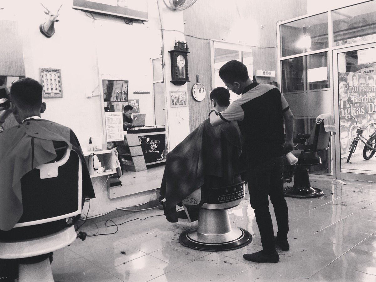 devdansalon's tweet image. #barbershop #barbershopconnect #OnThisDay #barber #life #barbershopchallenge