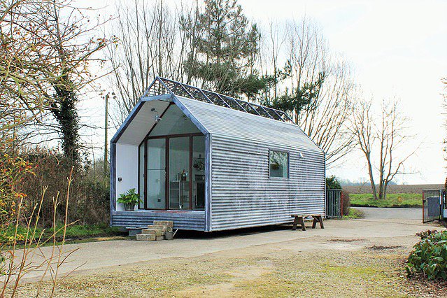 realtinyhouse tweet picture