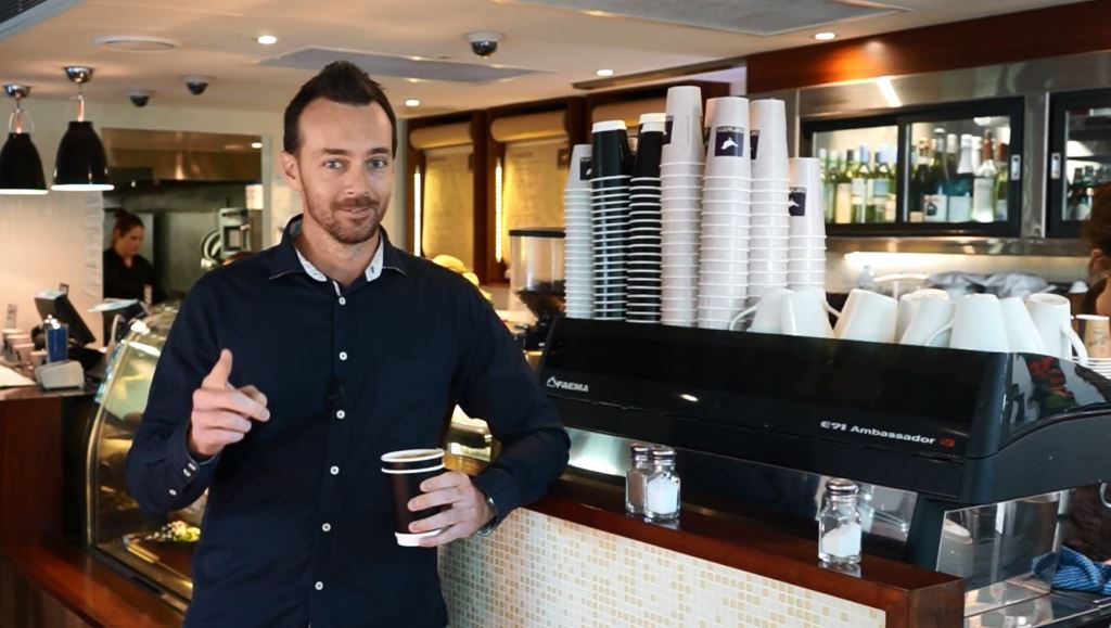 ScienceOCoffee's tweet photo. Watch all our myth busting episodes on UQ's blog page 'Small Change' https://t.co/BvF4BL7l4g https://t.co/VUreqN1UTl