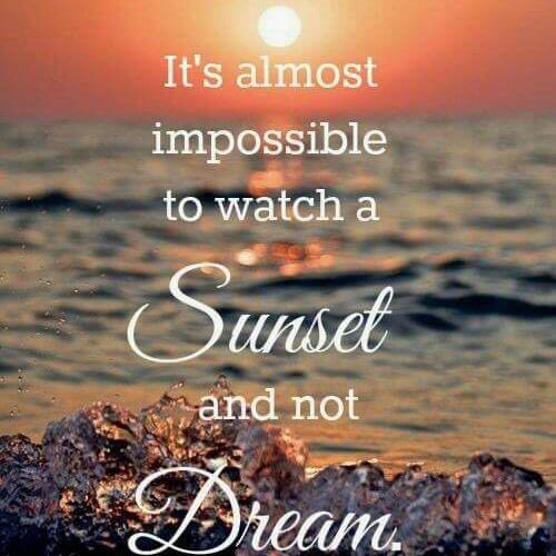 la_jye's tweet photo. IT'S ALMOST IMPOSSIBLE TO WATCH A SUNSET AND NOT #DREAM.

#SONRISA
#SMILE https://t.co/AuF9Xon2Lv