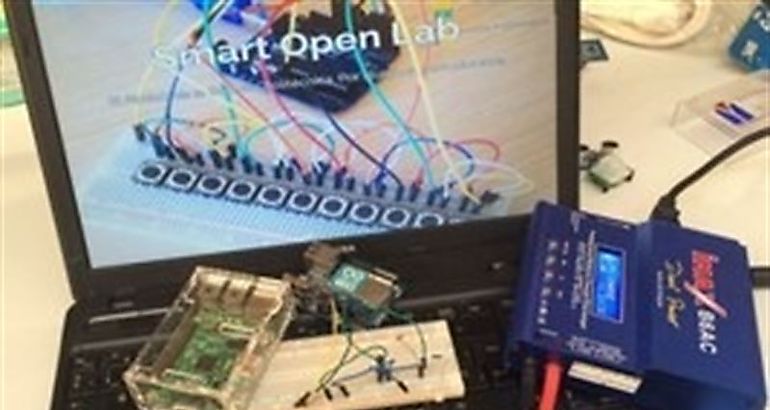 EPCC_Unex's tweet image. La Escuela Politécnica de la UEx en Cáceres celebra el evento Arduino Day 2016 - kcy.me/2c3pr