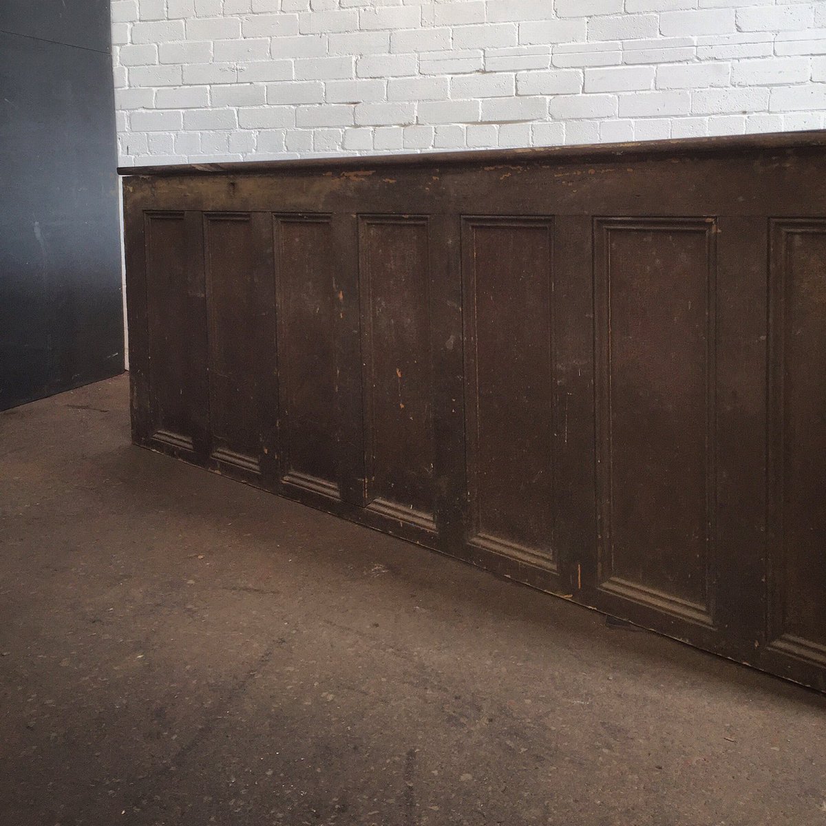Societique's tweet photo. New stock
Early 19thC counter in original paint...
#crusted #antique #shop #counter #interiorstyling https://t.co/weV28AI6j8