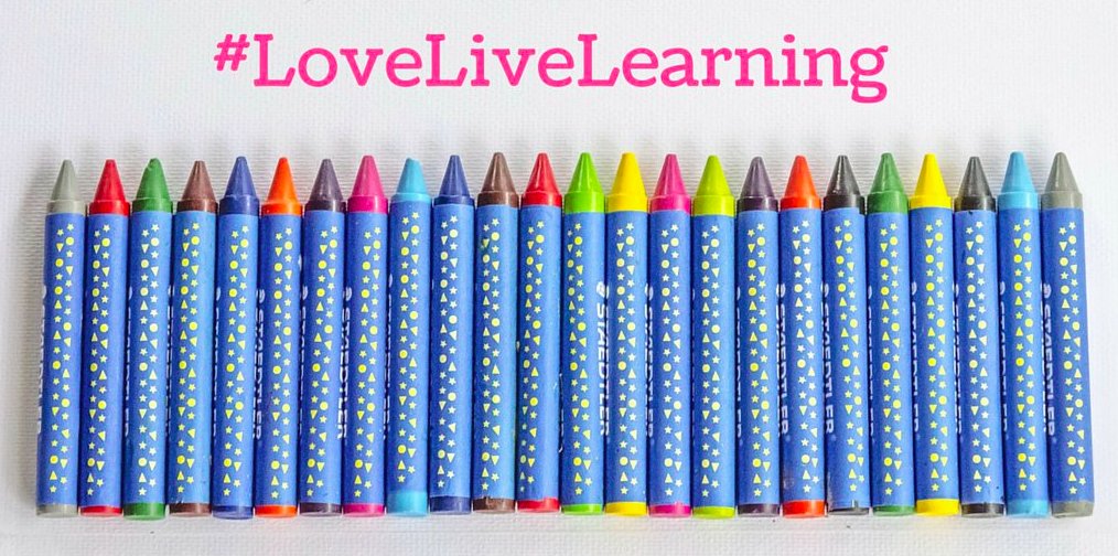 TheSocialClubHQ's tweet photo. Boosted Posts or Promoted posts ? @SMExaminer explains all https://t.co/5UtfqRPaNB #LoveLiveLearning https://t.co/VtaL96KfVQ