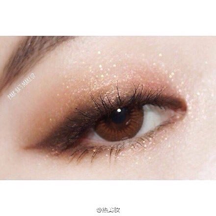 ouch_kanenn's tweet photo. アイメイク😳
春メイクに良いよね❣️❣️ https://t.co/TVUP3rTruH
