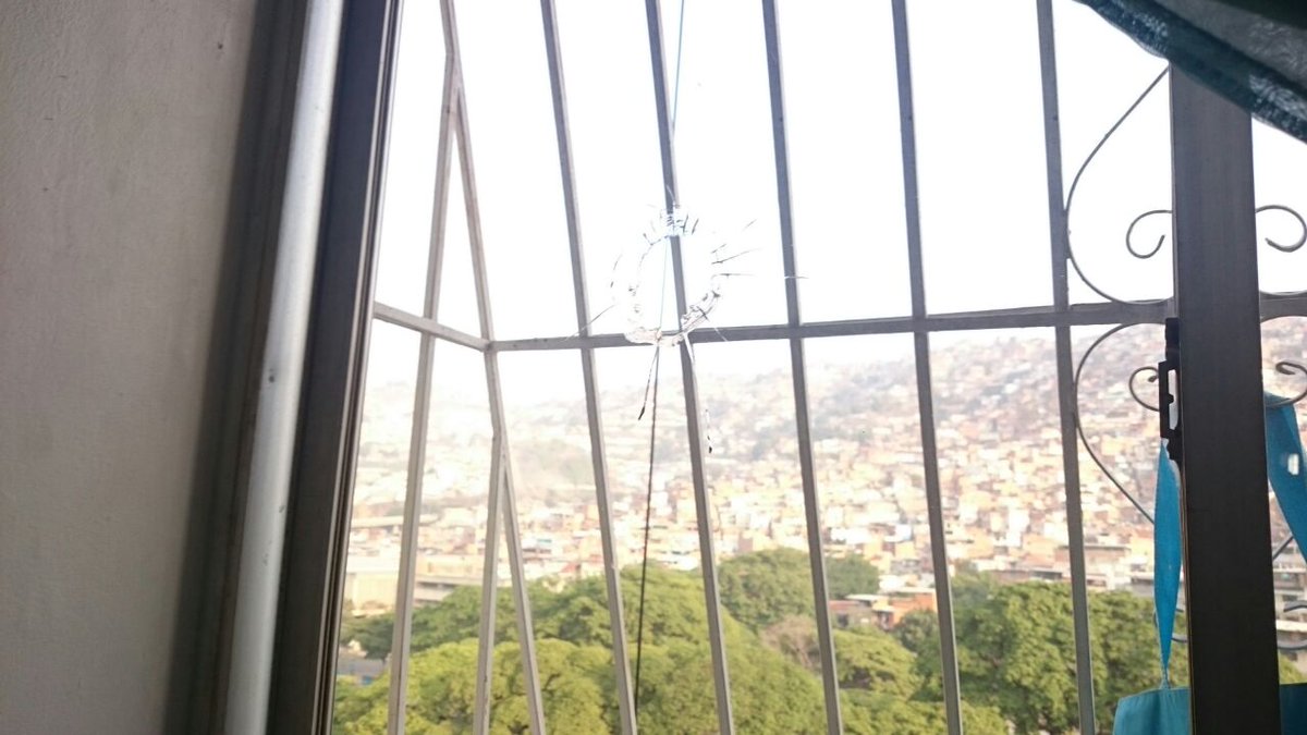 CrayolaMX's tweet photo. @Jesussa49221226 así fue nuestro despertar https://t.co/uzsupo3cSd