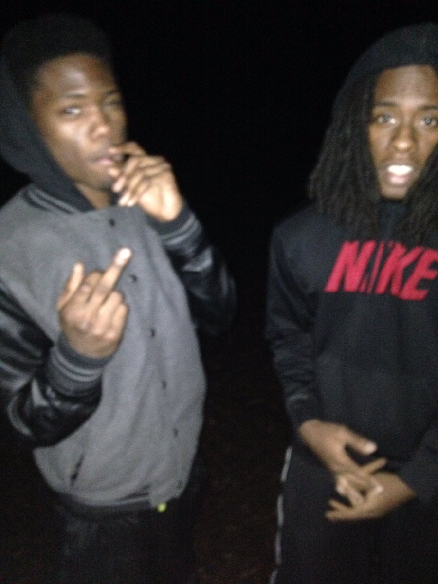 MackDown_Walle's tweet photo. can't believe you 18 now G 😂..time flys😢, I love ya bitch ass yo, no matter what you do💯 #CrackHead @The_Real_Tae__ https://t.co/4ZUKPMCb8O