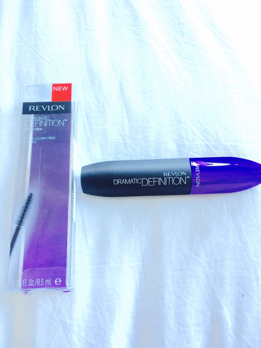 Terri1Terri's tweet photo. Couldn't resist! Bought myself Revlon's new mascara! Can't wait to try it!💜@RevlonSA @Beauty_Bulletin #ChooseTheOne https://t.co/hkAEhnwZp7