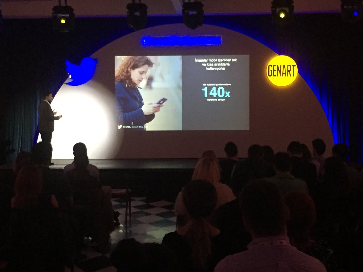 genartbyaleph's tweet photo. "Twitter kullanıcıları bir günde ortalama 140 kez telefonuna bakıyor." @ilteravci #Tweet4Performance #gnrt2016 https://t.co/gYMYxmdtLS