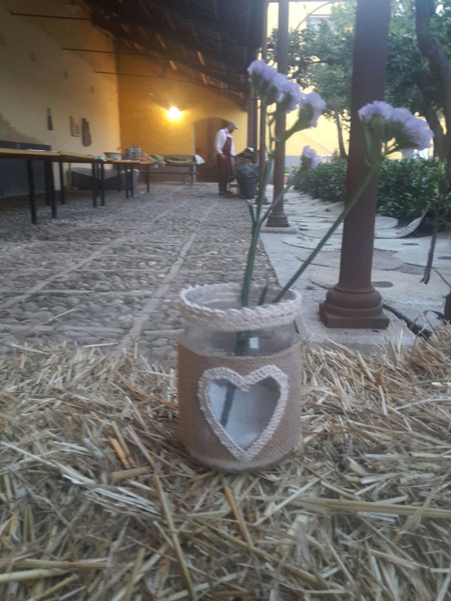 creativejars_ja's tweet photo. Ecco alcuni dei nostri prodotti!😆 #ja #impresainazione @jaItalia https://t.co/lpc54NmQPp