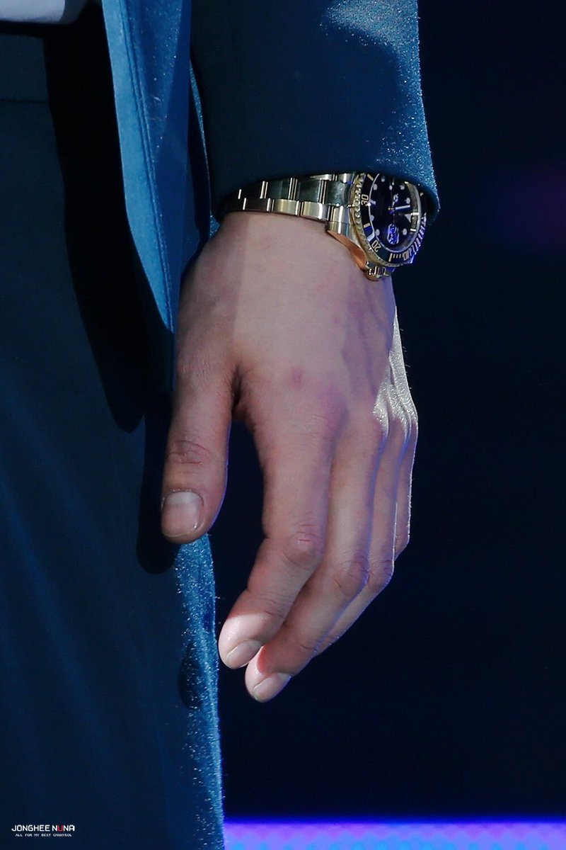 pcy__handbot's tweet photo. #박찬열_손_전력 https://t.co/KmQfq3MVHi