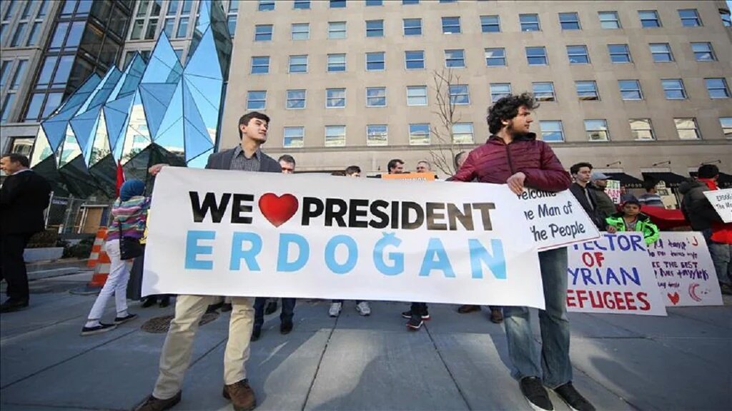 ravasarsid's tweet photo. #WeLoveErdogan https://t.co/WX8Gu795VC
