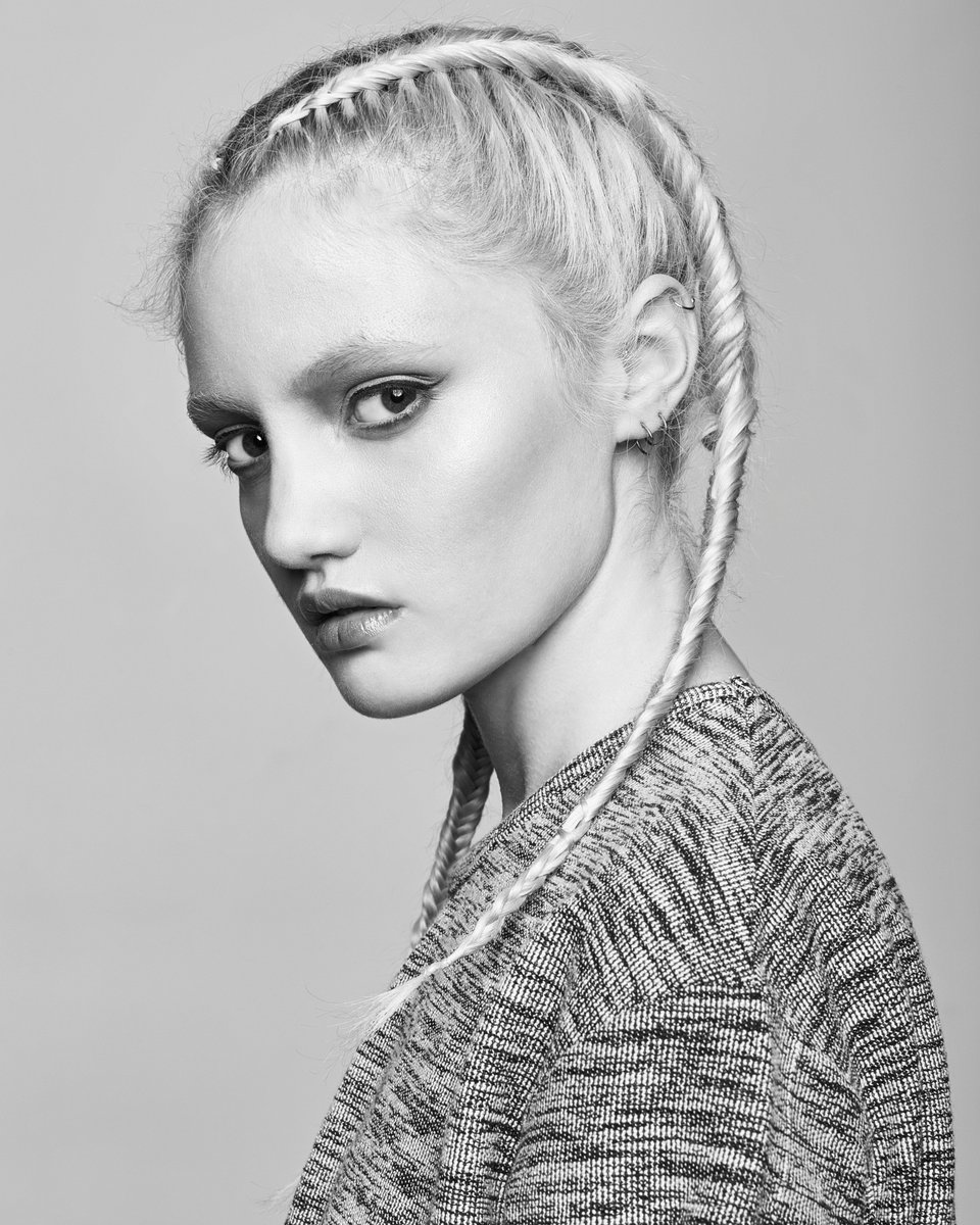 MANDPMODELS's tweet photo. #JUSTIN #MandPImage: #LilyW shot by the talented @KevinLuchmun https://t.co/VEvZ5T0ig0