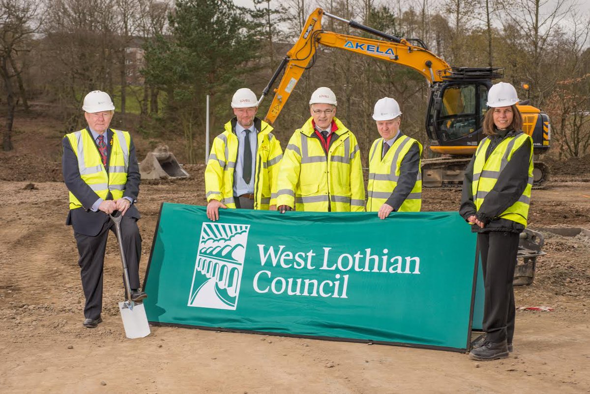 Lovell_UK's tweet image. 1000 modern, energy-efficient homes underway in #WestLothian ow.ly/104DY3 #Livingston @loveWestLothian
