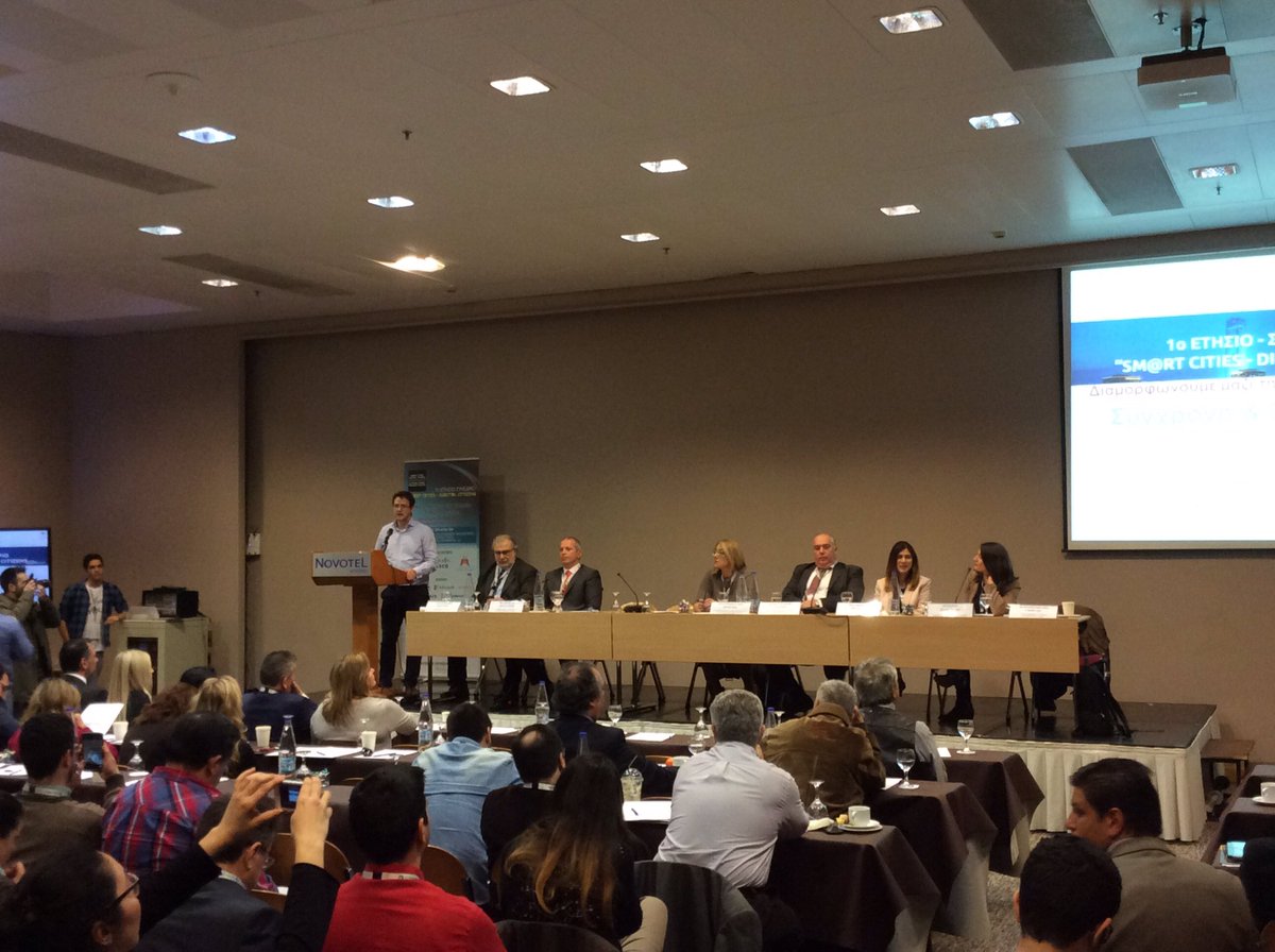 SCDCConference's tweet image. O κος @karamanolis (@Crowdpolicy) μιλά για Δομές Καινοτομίας &amp;amp; Επιχειρηματικότητας σε Έξυπνες Πόλεις. #SmartCitiesGR