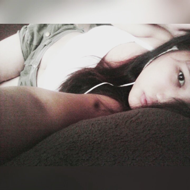AyemaineFan's tweet photo. Who’s Still Awake.?? https://t.co/GkbosPZbsE