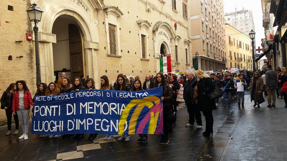 CsvChieti's tweet photo. https://t.co/EBVUtVyHI5 @libera_annclm @MicheleGagliard @MarioSchermi @VITAnonprofit @RedattoreSocial @CSVnet https://t.co/llwgfKrYjr