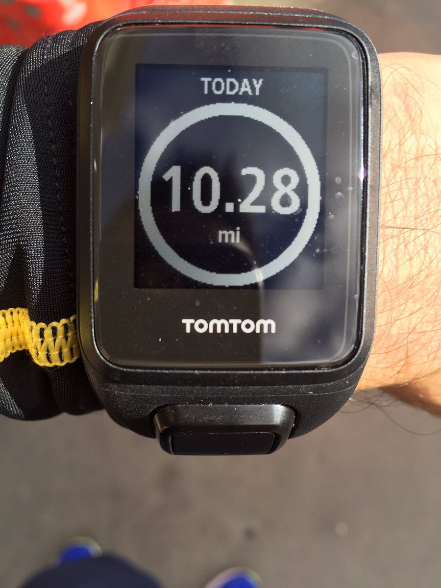 ManuBhattUK's tweet image. First run after almost 2 weeks with my new gadget @TomTom #SparkWatch #iloverunning