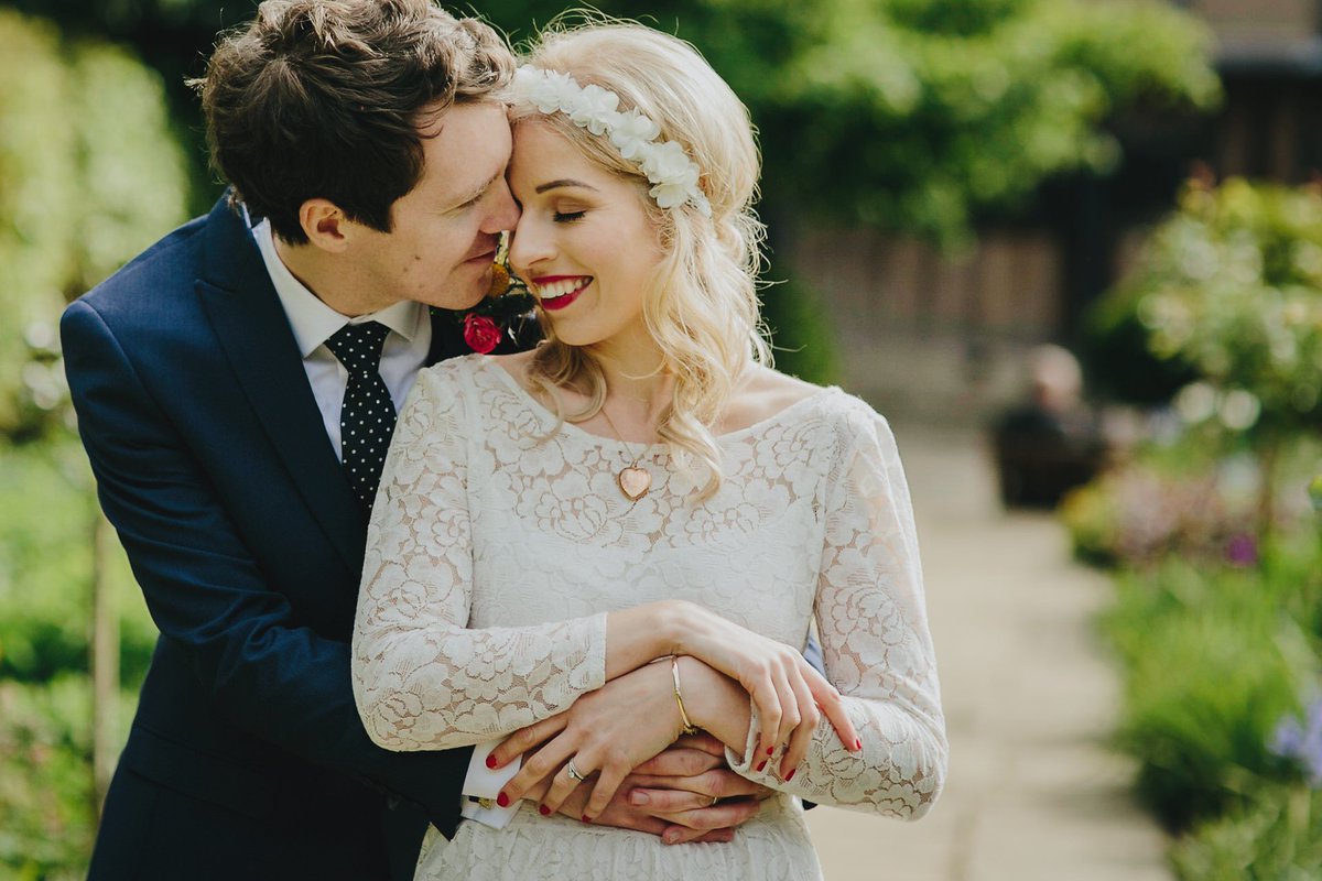 Spring Weddings // UK Wedding Photography - The Wedding Creatives buff.ly/1Y006nw