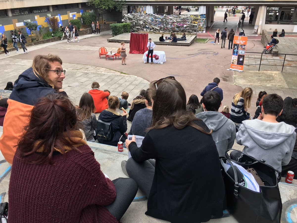 Univ_CotedAzur's tweet photo. Les #jaces2016 sur le campus Carlone : théâtre étudiant avec "Sprectre" @AcademieNice @MinistereCC @sup_recherche https://t.co/JiEvdwSooW