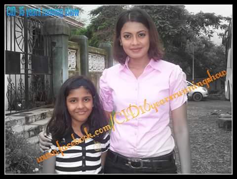 MahuaMishra's tweet photo. @janvichheda mam's this fan is sooooo lucky. I also want to meet you #cute #bful @janvichheda mam
Lysm https://t.co/sXcZlBLsoP