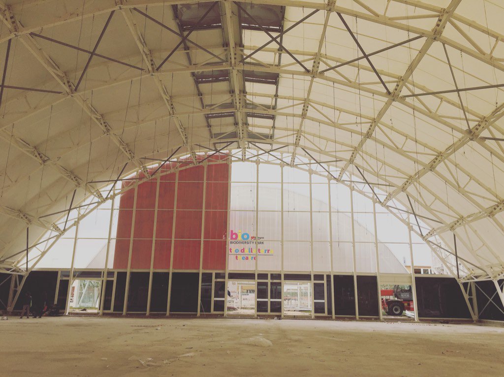 KopronSpA's tweet image. #kopron @Expo2015Milano @BioParkExpo2015 #dismantle #archstructure #kopron #now #live