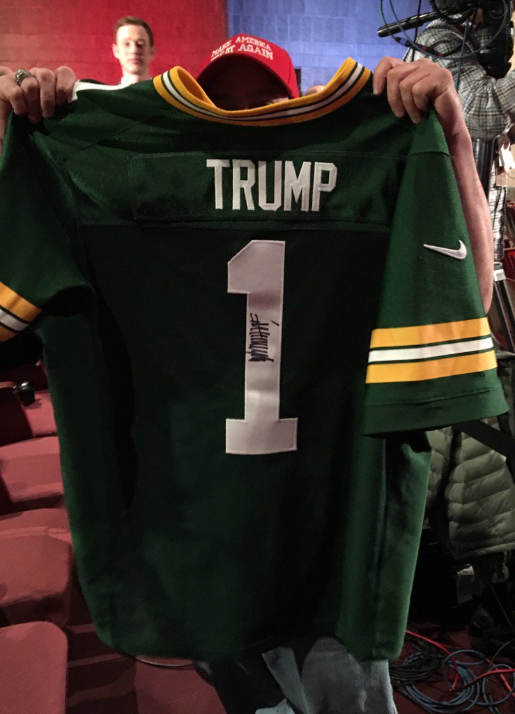 trump packers jersey