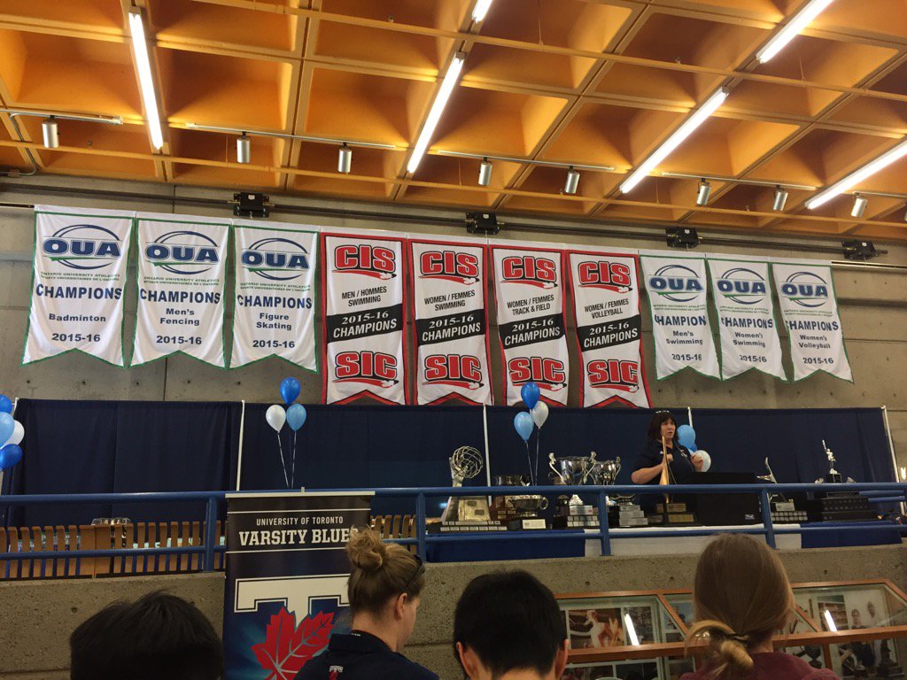 AlannaVeerman's tweet photo. It was A pretty good year @Varsity_Blues @Bluesstrength https://t.co/VDXrk4CJo0