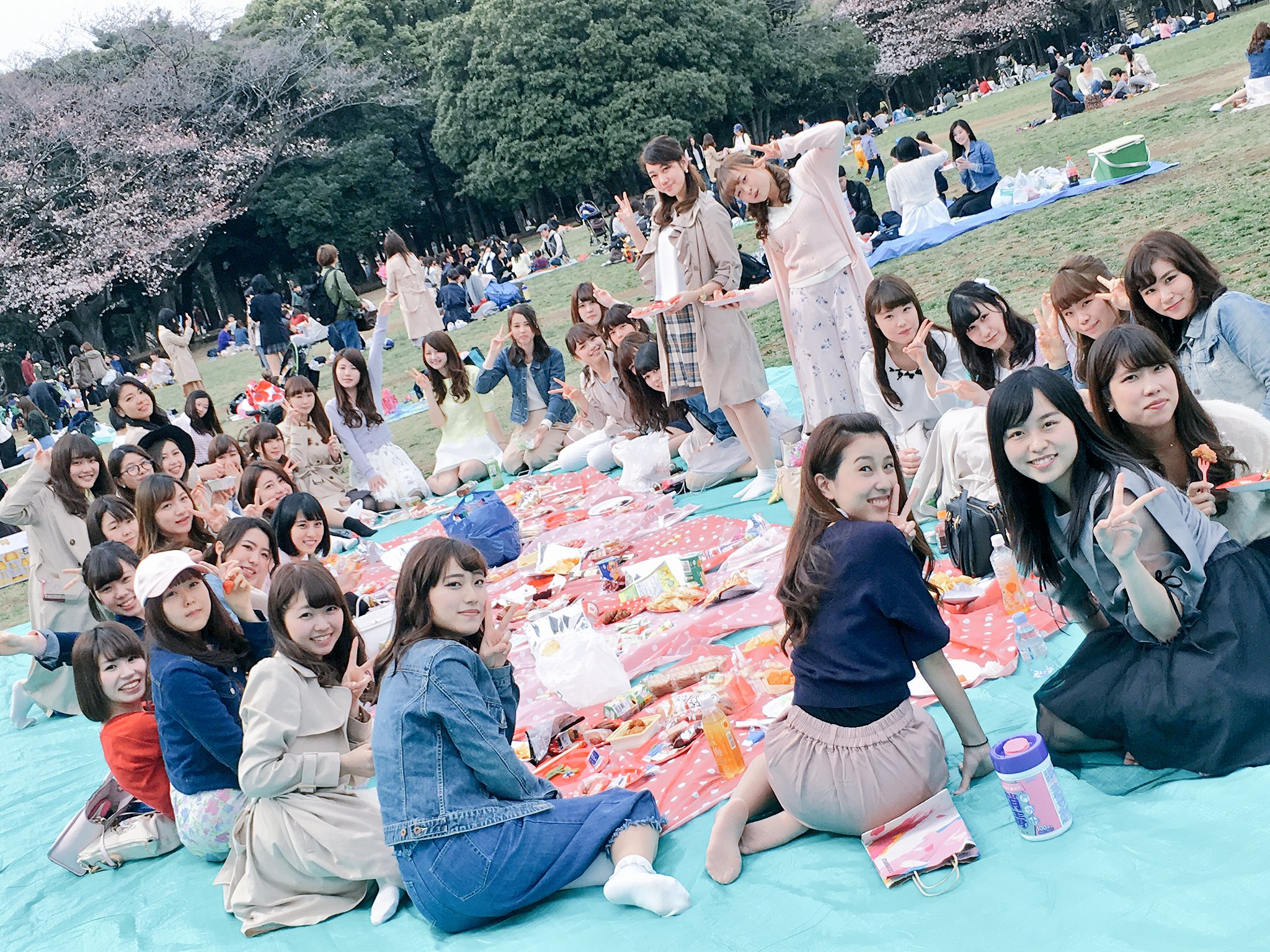女子大生　記念写真 