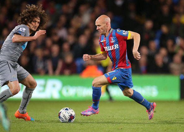 ReadCPFC's tweet image. Andy Johnson returns to the club for a third spell: bit.ly/1RJgUh1 #CPFC