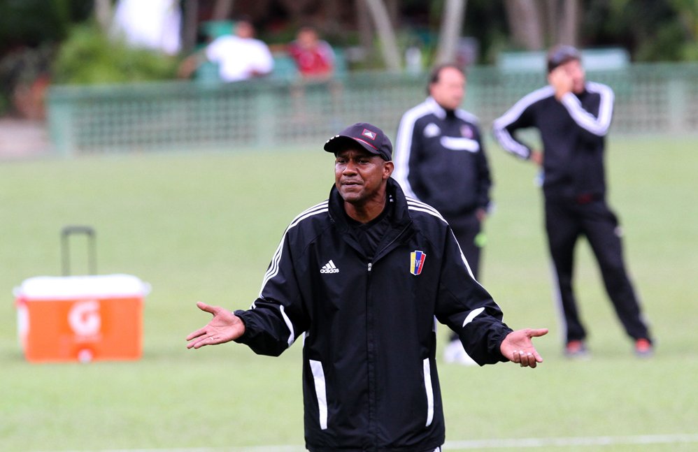 🅰️lex Yánez tweet media