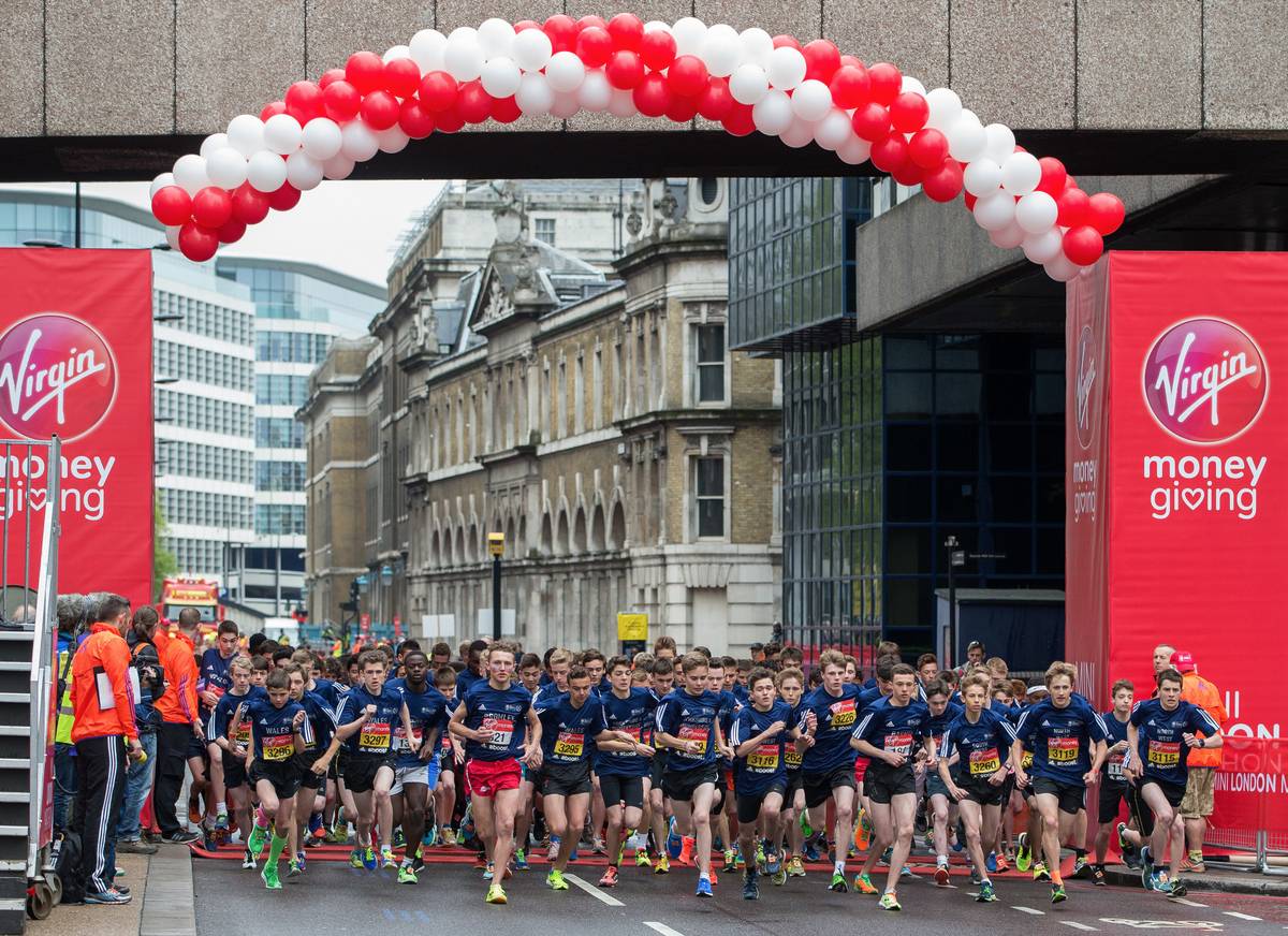 EtchRockUK's tweet photo. Looking for a training plan for the @londonmarathon. Then you're in luck! https://t.co/sCu3RvqEve https://t.co/yNx2PVkytd