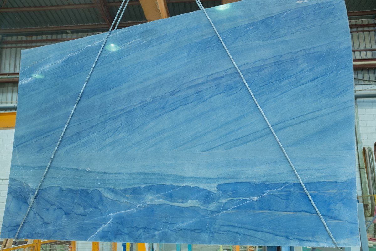 Intermarmor_'s tweet image. New block of Blue Macauba 2cm slabs #justPolished Call or email for price #WeAreIntermarmor #quarzite