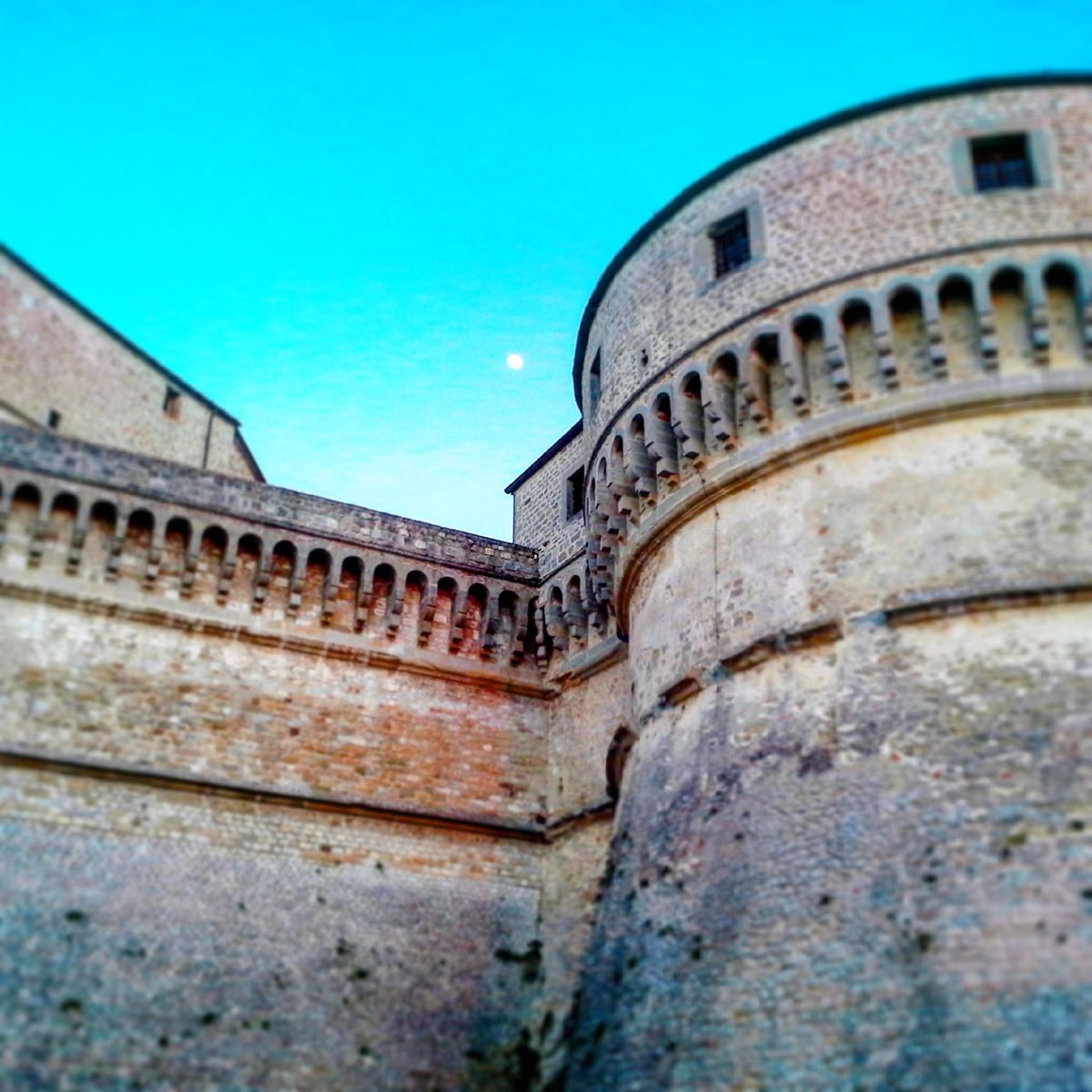 Golosi_Vi's tweet photo. #sanleo tra verità è leggenda. Il Conte di #cagliostro su https://t.co/3hIoH7NRts.
#viaggiare #ig_romagna https://t.co/pIKbOxEk72