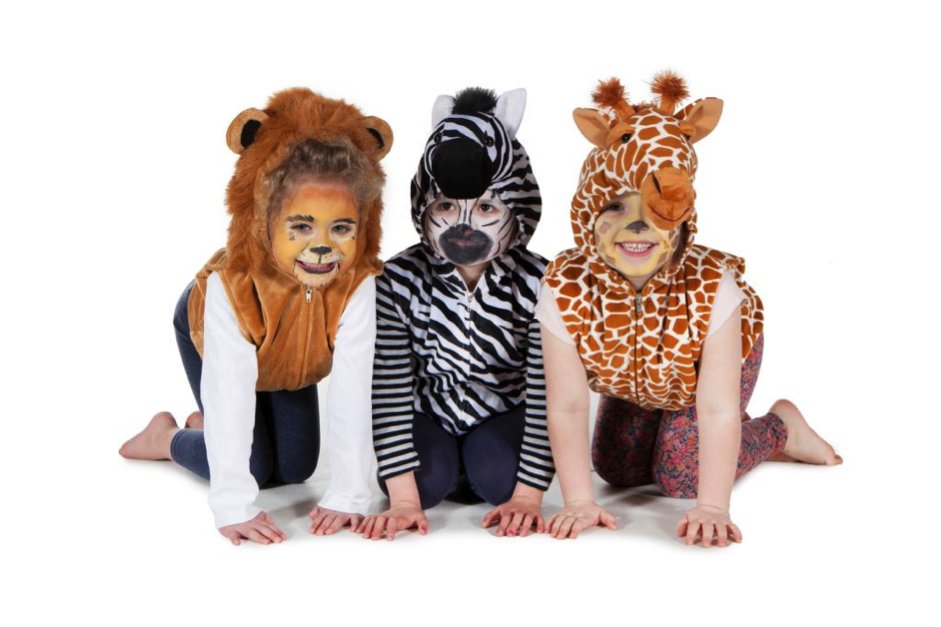 MumsnetTowers's tweet photo. #competition time! Follow&amp;RT for a chance to win a £100 voucher for @PretendToBee, the online fancy dress store. https://t.co/y4eZuSMbUW