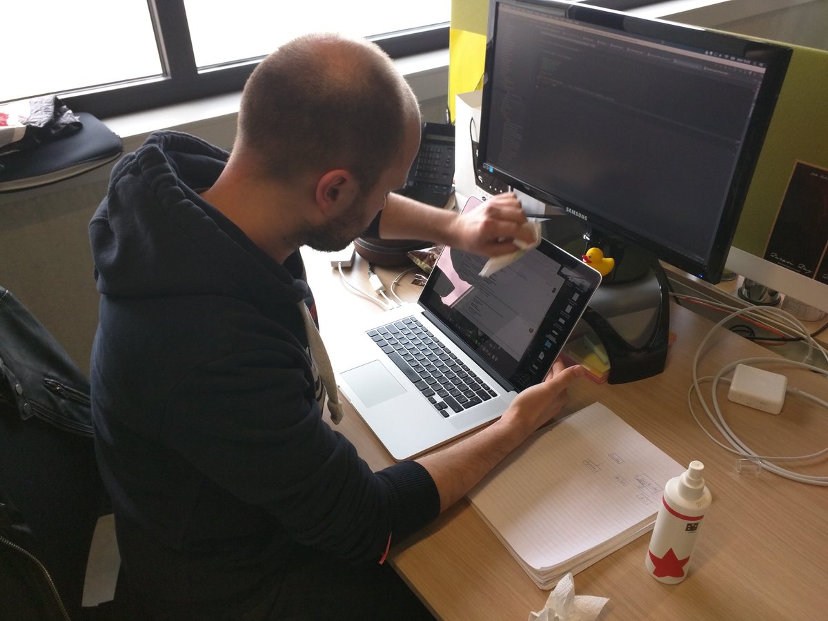 memic84's tweet image. Cleancoder @Intracto #cleancode #cleancoder