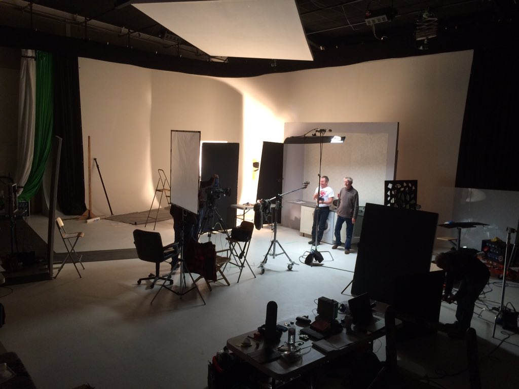 Studio day 2 of 4 @JustinAtBigShed filming for <a href="/ONatDCLG/">Dunfermline Carnegie Library & Galleries</a> with <a href="/CentreScreenUK/">Centre Screen</a> #backintime